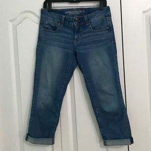 American Eagle artist cropped  jeans